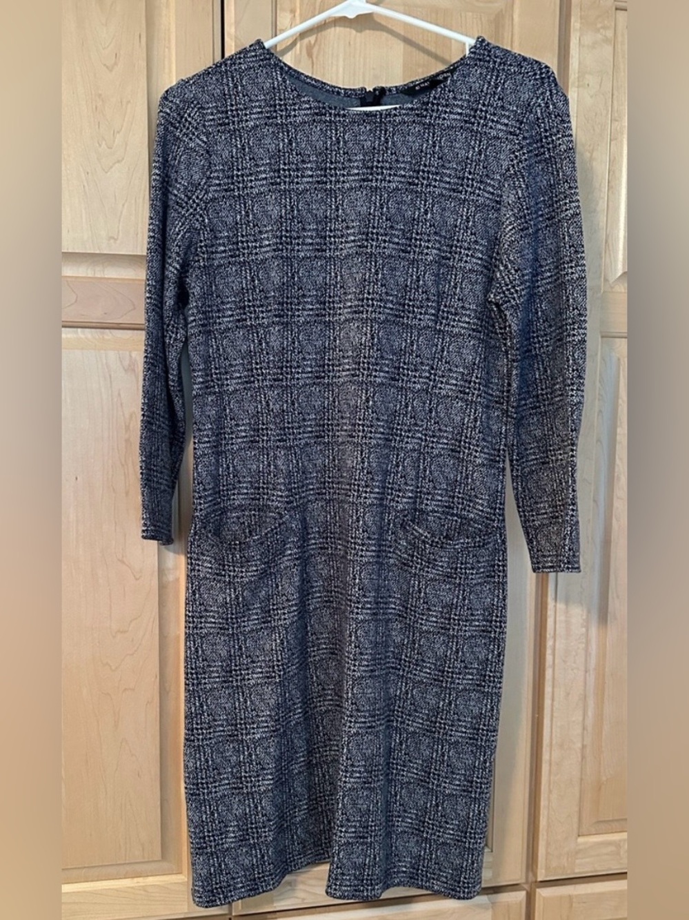 41 Hawthorn Navy Plaid Long-Sleeve Form Flattering Fall Dress w/ pockets 🍁